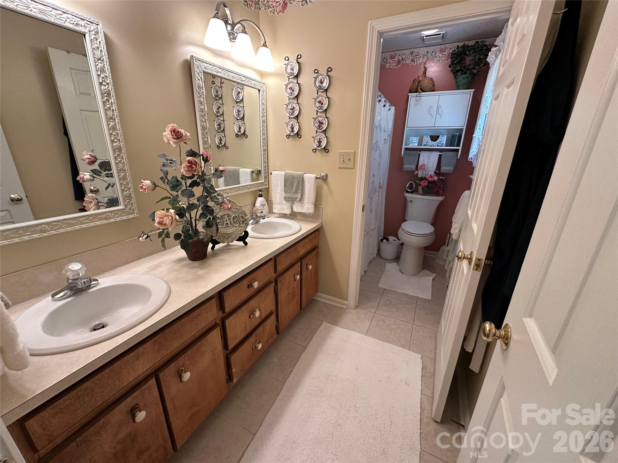 5525 Randolph Road — Kannapolis