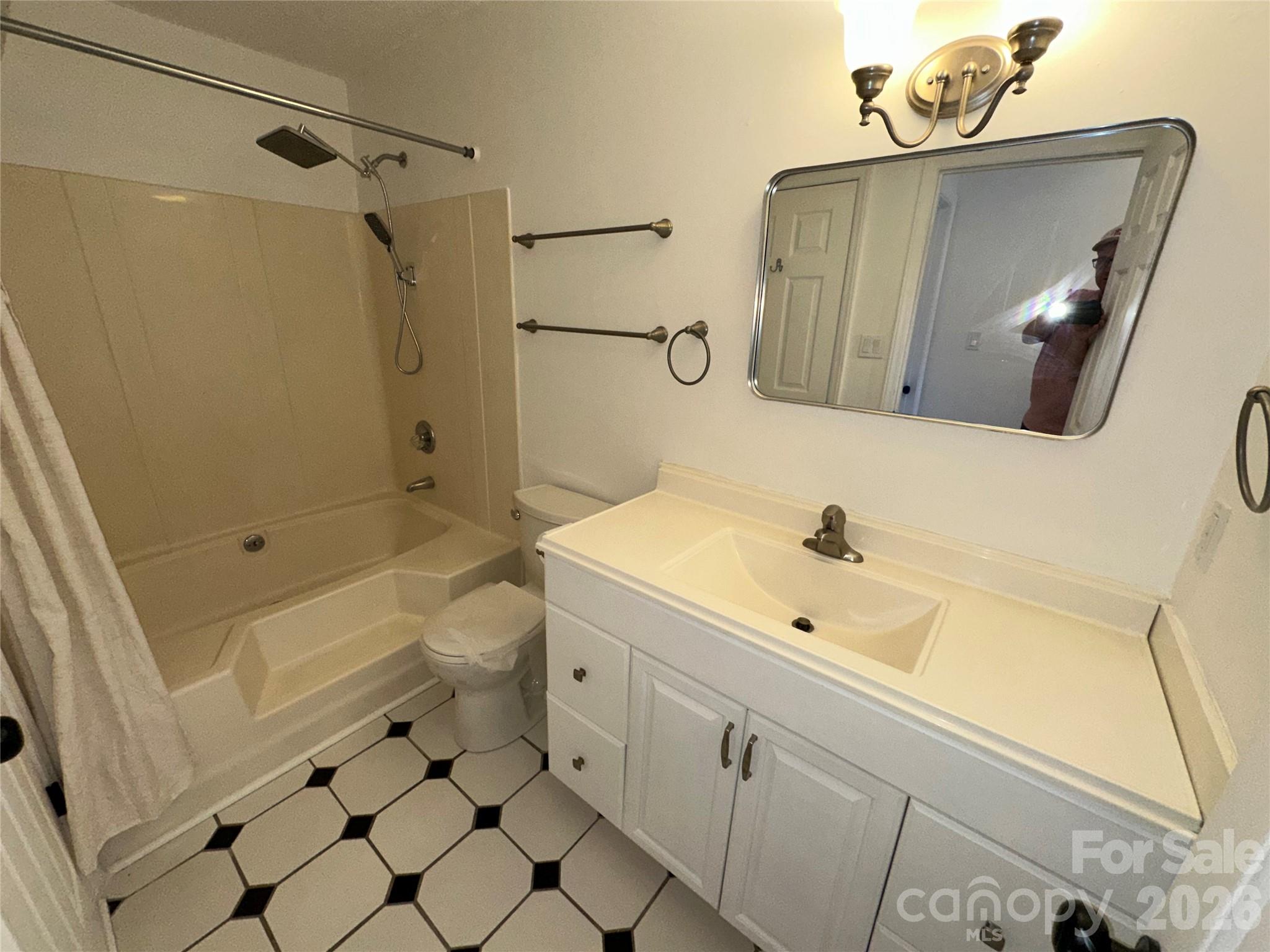 10220 Rockwood Road — Charlotte
