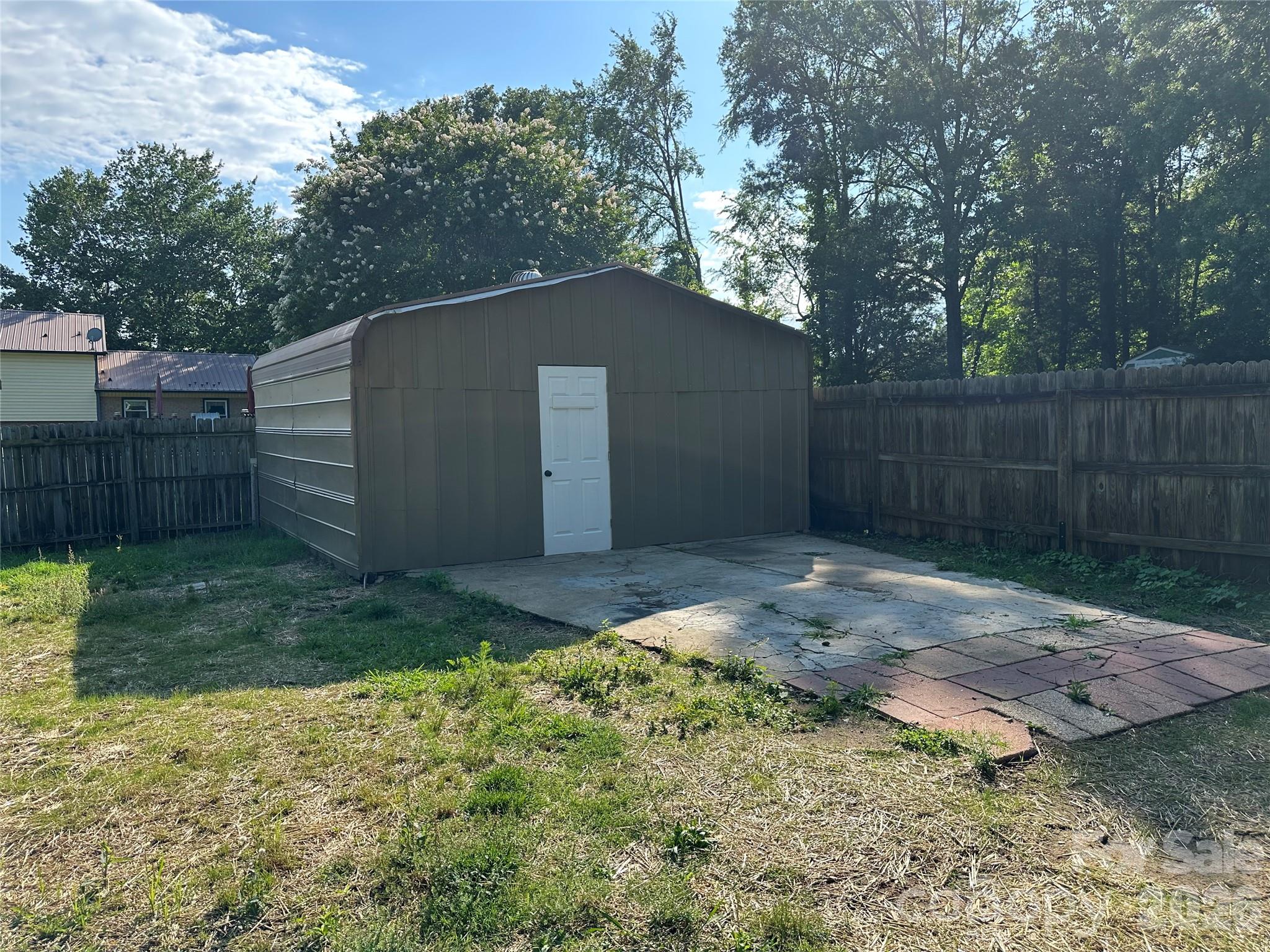 10220 Rockwood Road — Charlotte
