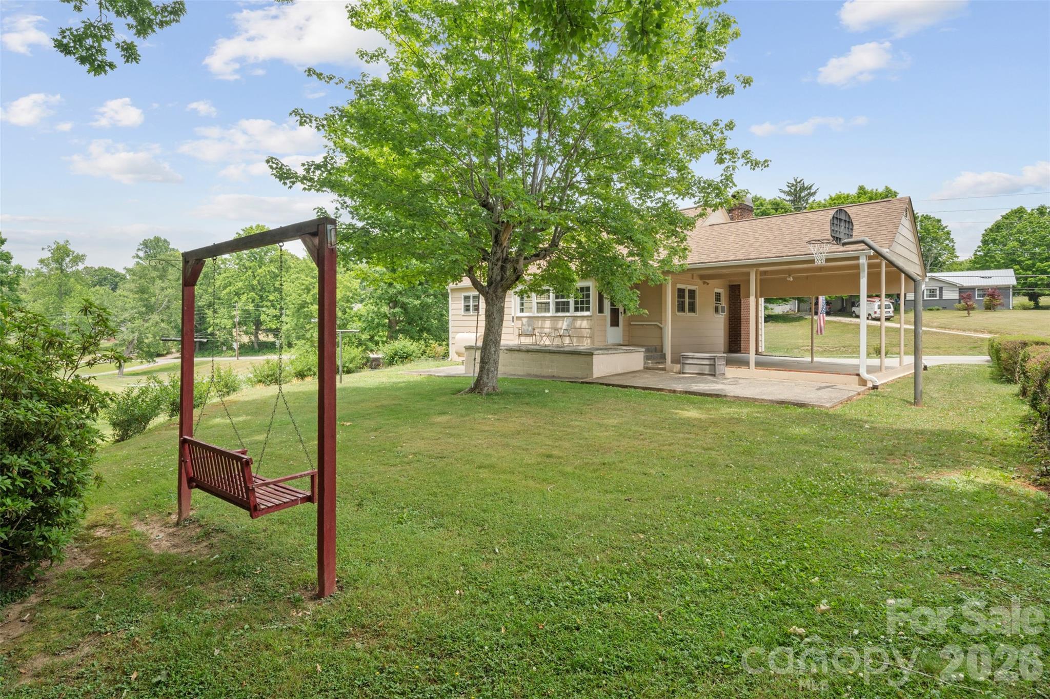 314 Old Leicester Highway — Asheville