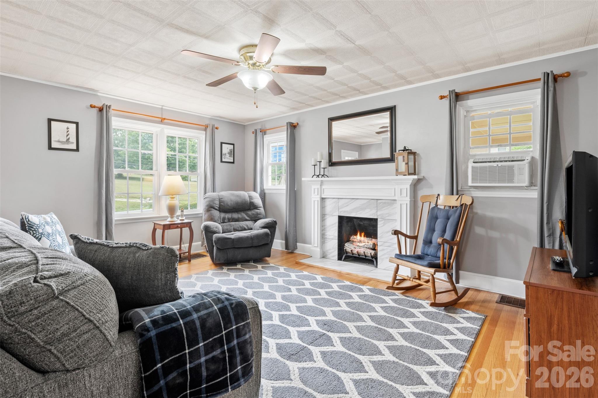 314 Old Leicester Highway — Asheville