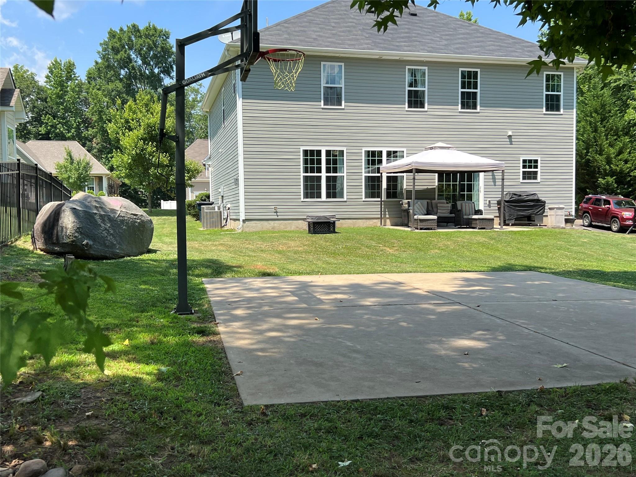 1106 Brookdale Lane — Stanley