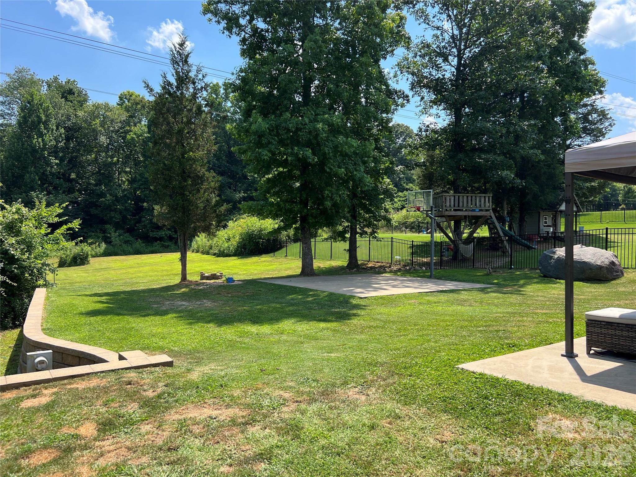 1106 Brookdale Lane — Stanley