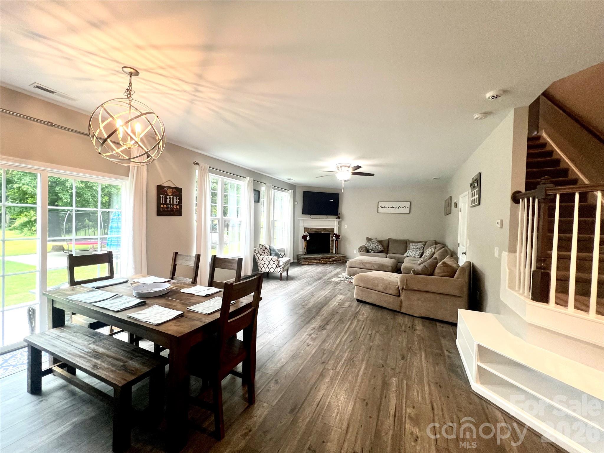 1106 Brookdale Lane — Stanley