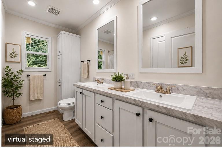 4960 Berkley Street — Morganton