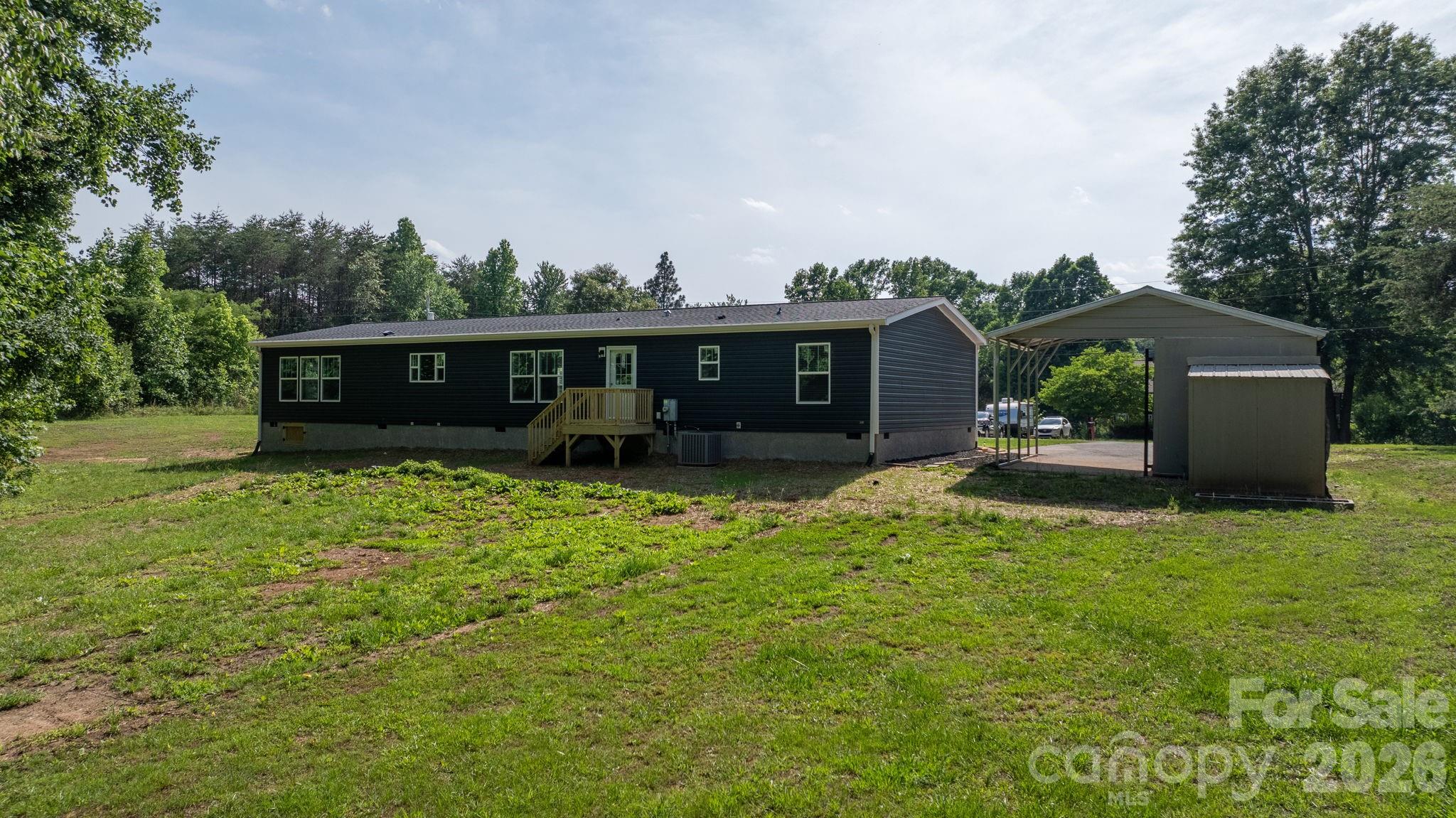 4960 Berkley Street — Morganton
