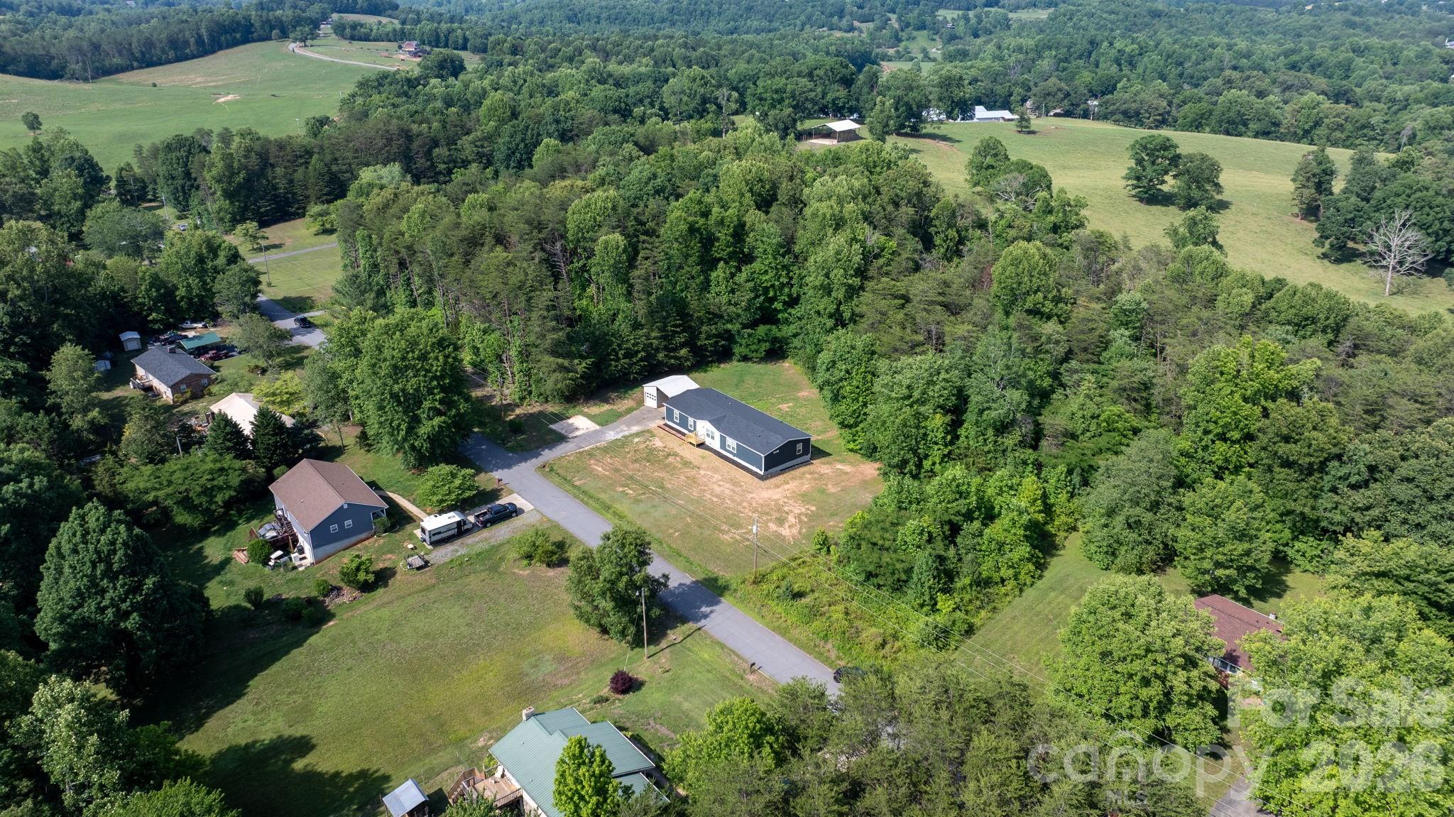 4960 Berkley Street — Morganton