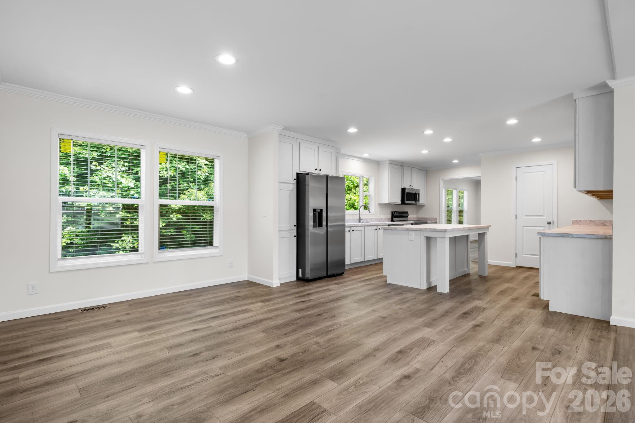 4960 Berkley Street — Morganton