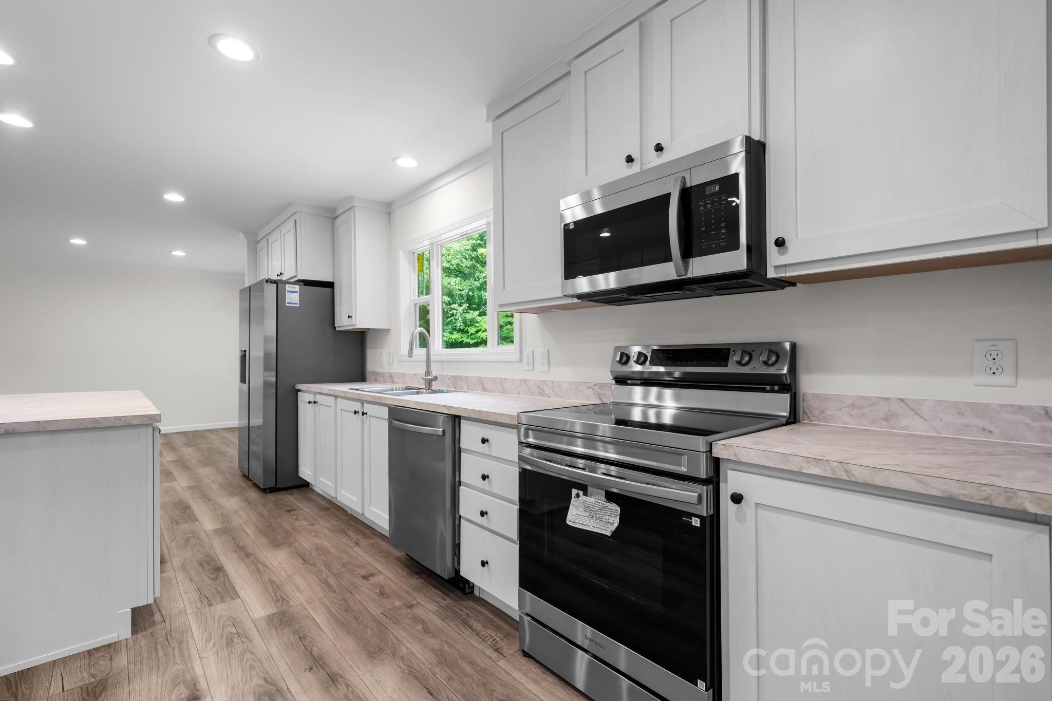 4960 Berkley Street — Morganton