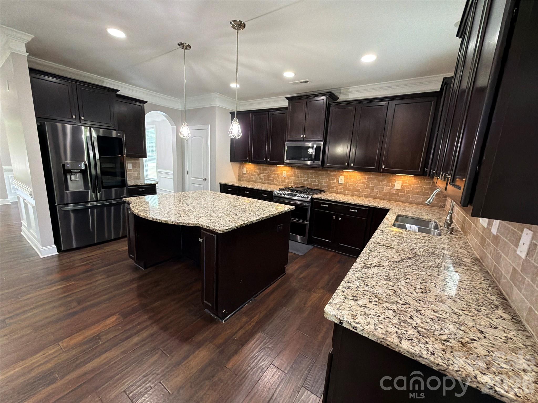 6013 Hyde Park Drive — Indian Trail