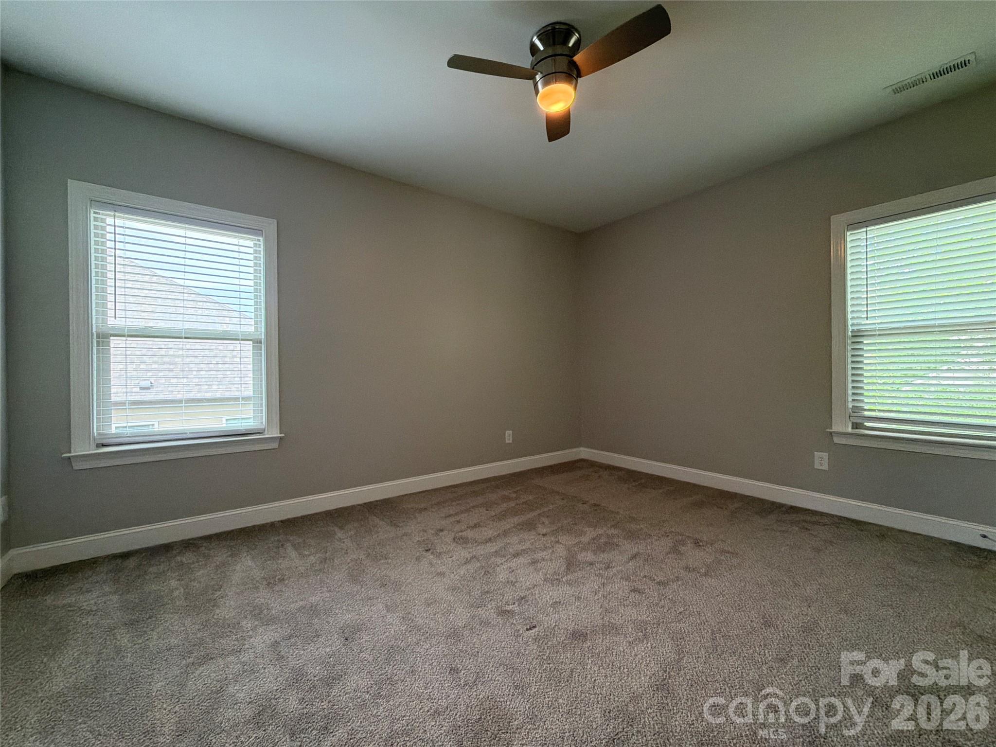 6013 Hyde Park Drive — Indian Trail
