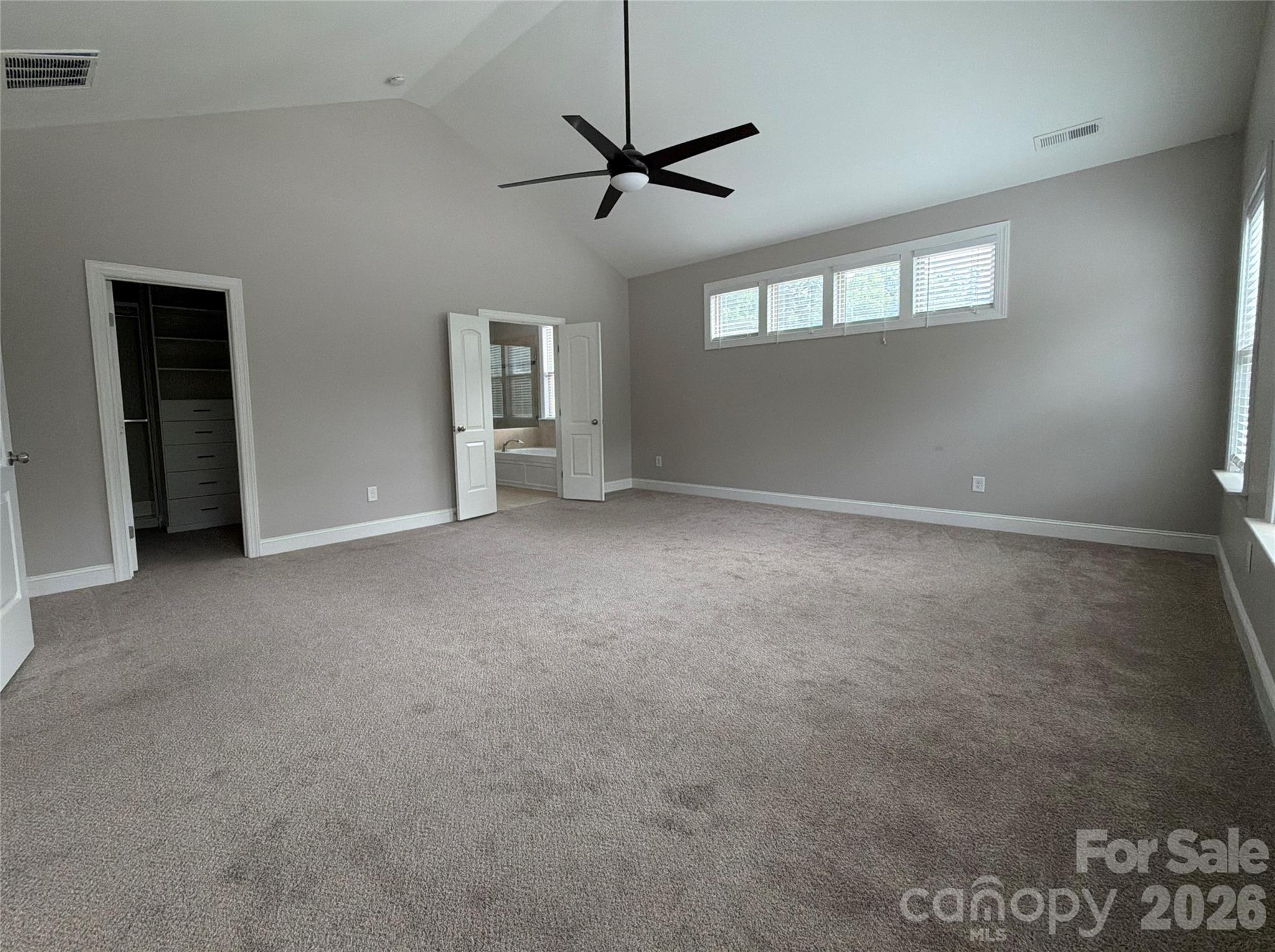 6013 Hyde Park Drive — Indian Trail