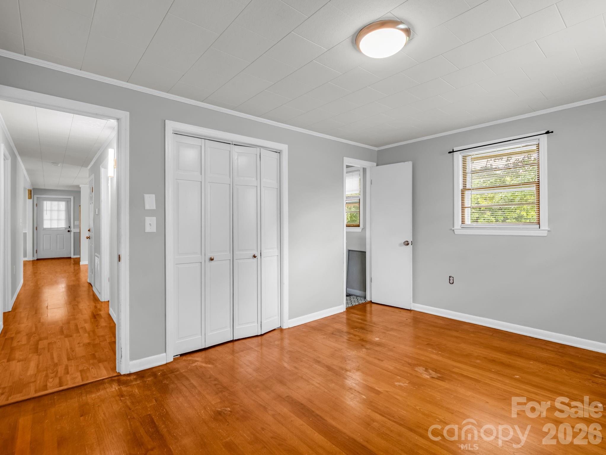 151 Woodside Drive — Forest City