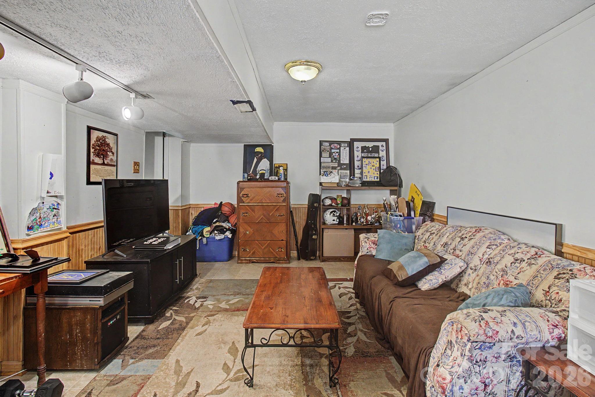 175 Pine Cove Lane — Alexander