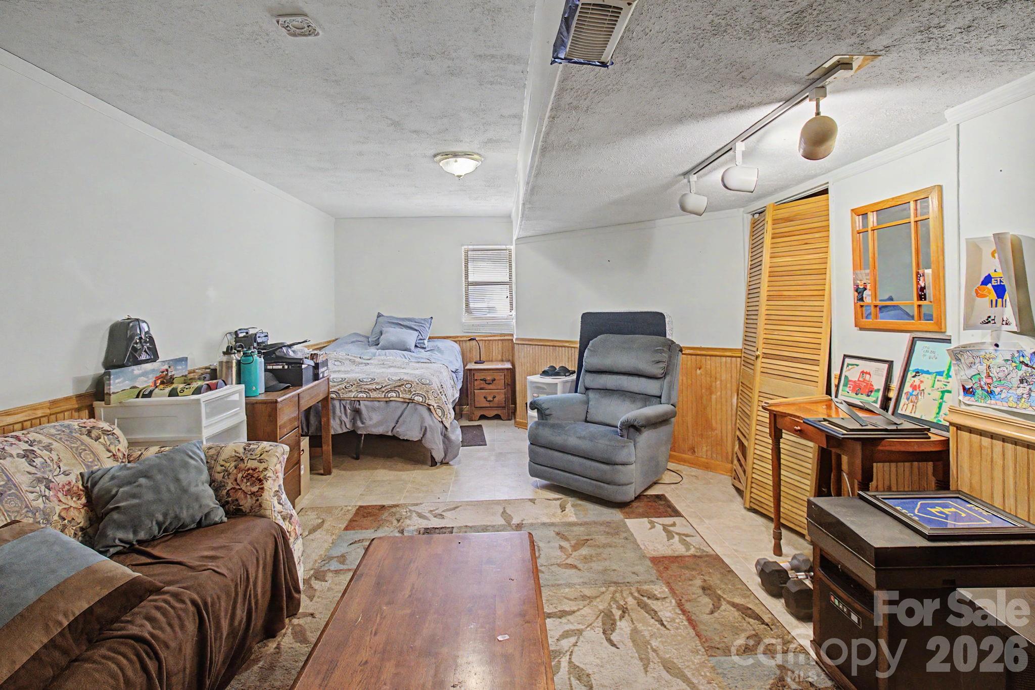 175 Pine Cove Lane — Alexander