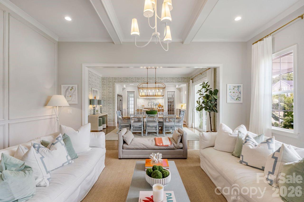 11113 Benjamin Smith Avenue — Huntersville