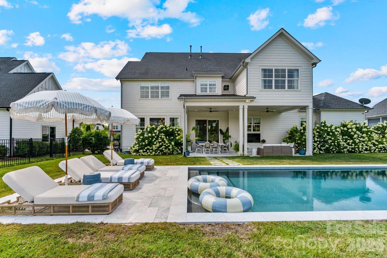 11113 Benjamin Smith Avenue — Huntersville