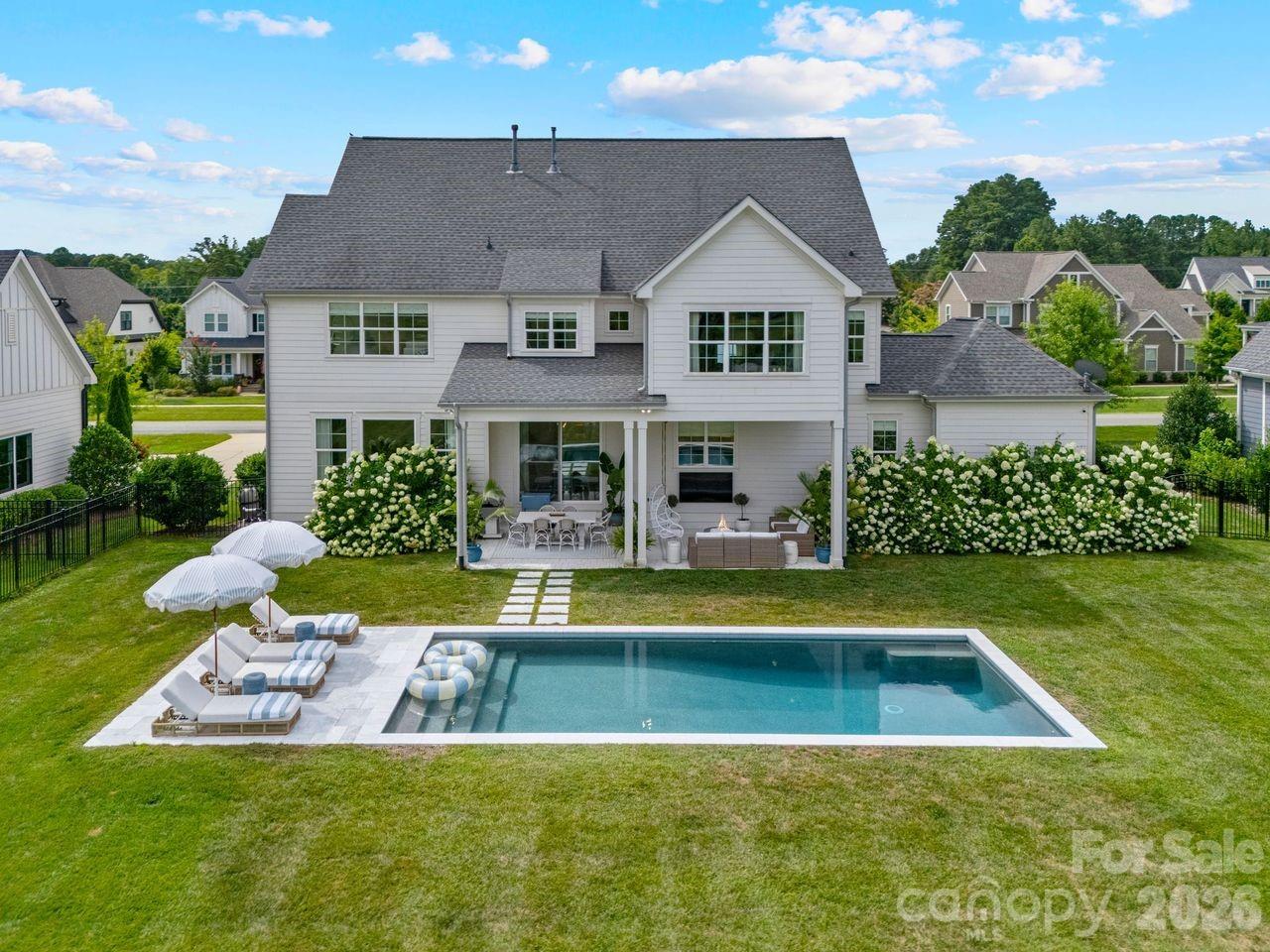 11113 Benjamin Smith Avenue — Huntersville