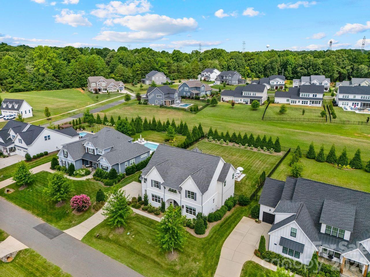 11113 Benjamin Smith Avenue — Huntersville