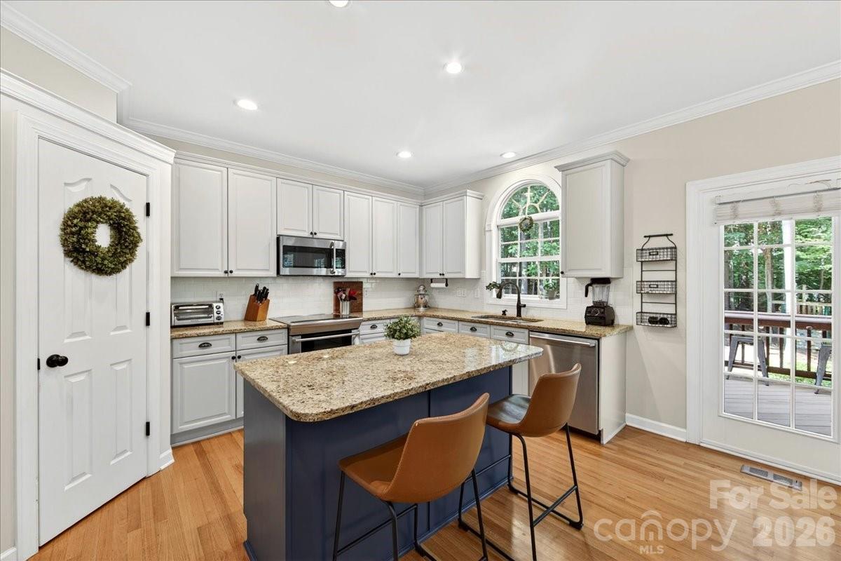 12023 Overlook Mountain Drive — Charlotte