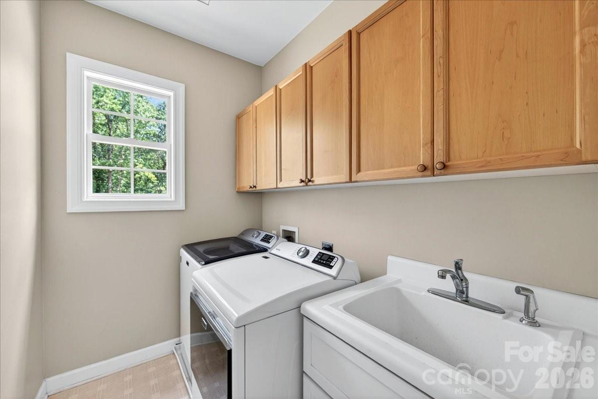 12023 Overlook Mountain Drive — Charlotte