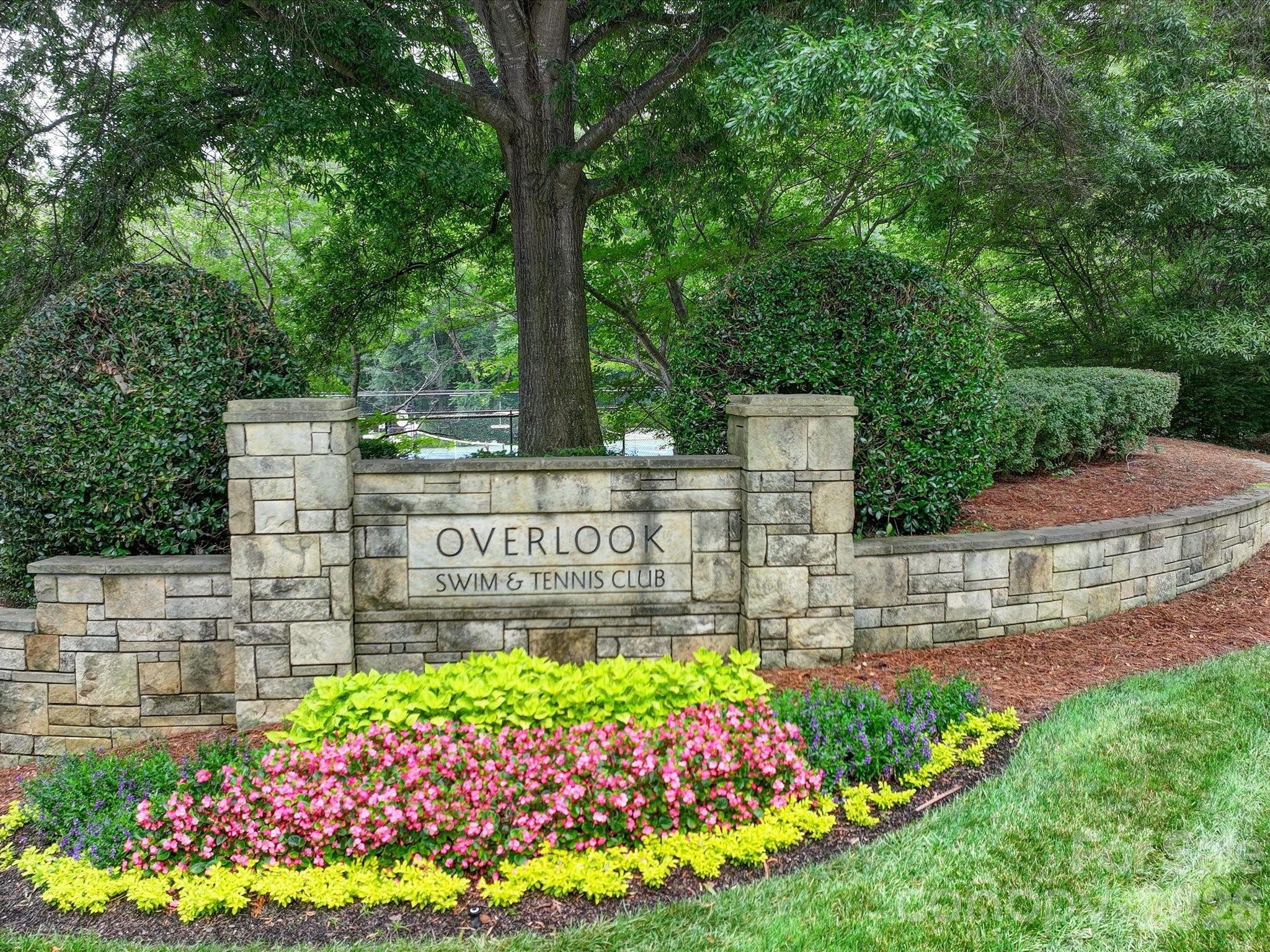12023 Overlook Mountain Drive — Charlotte