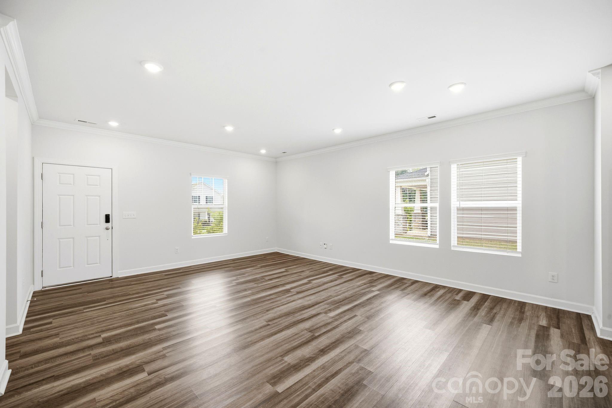 518 Nixon Road — Belmont