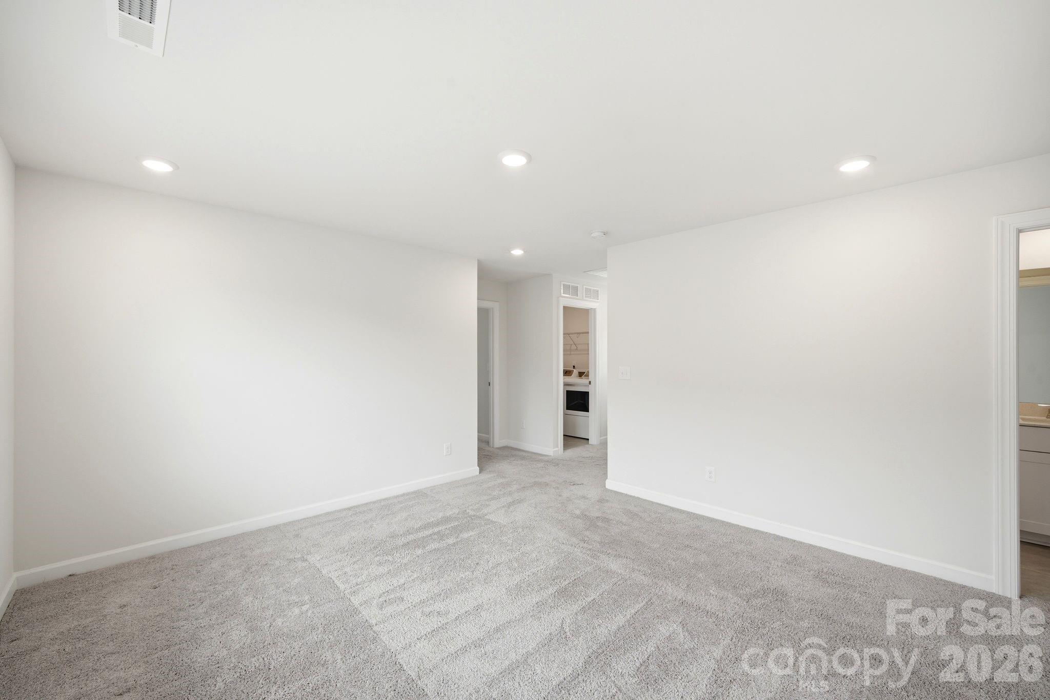 518 Nixon Road — Belmont