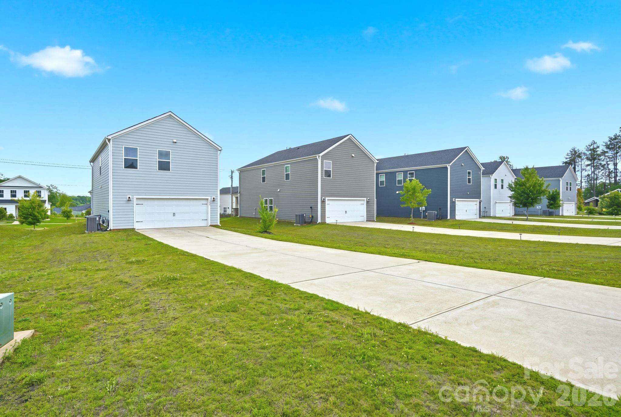 518 Nixon Road — Belmont