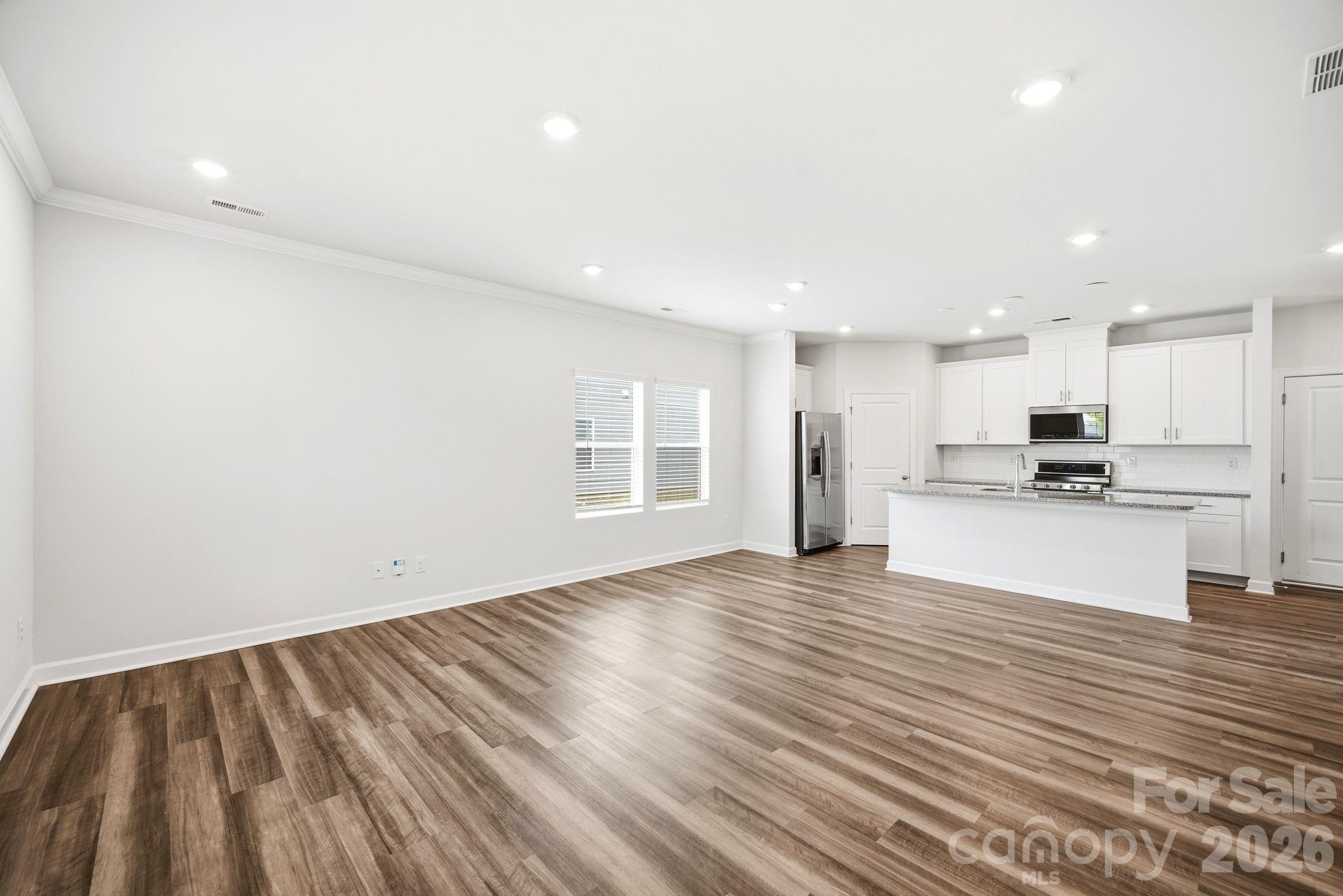 518 Nixon Road — Belmont