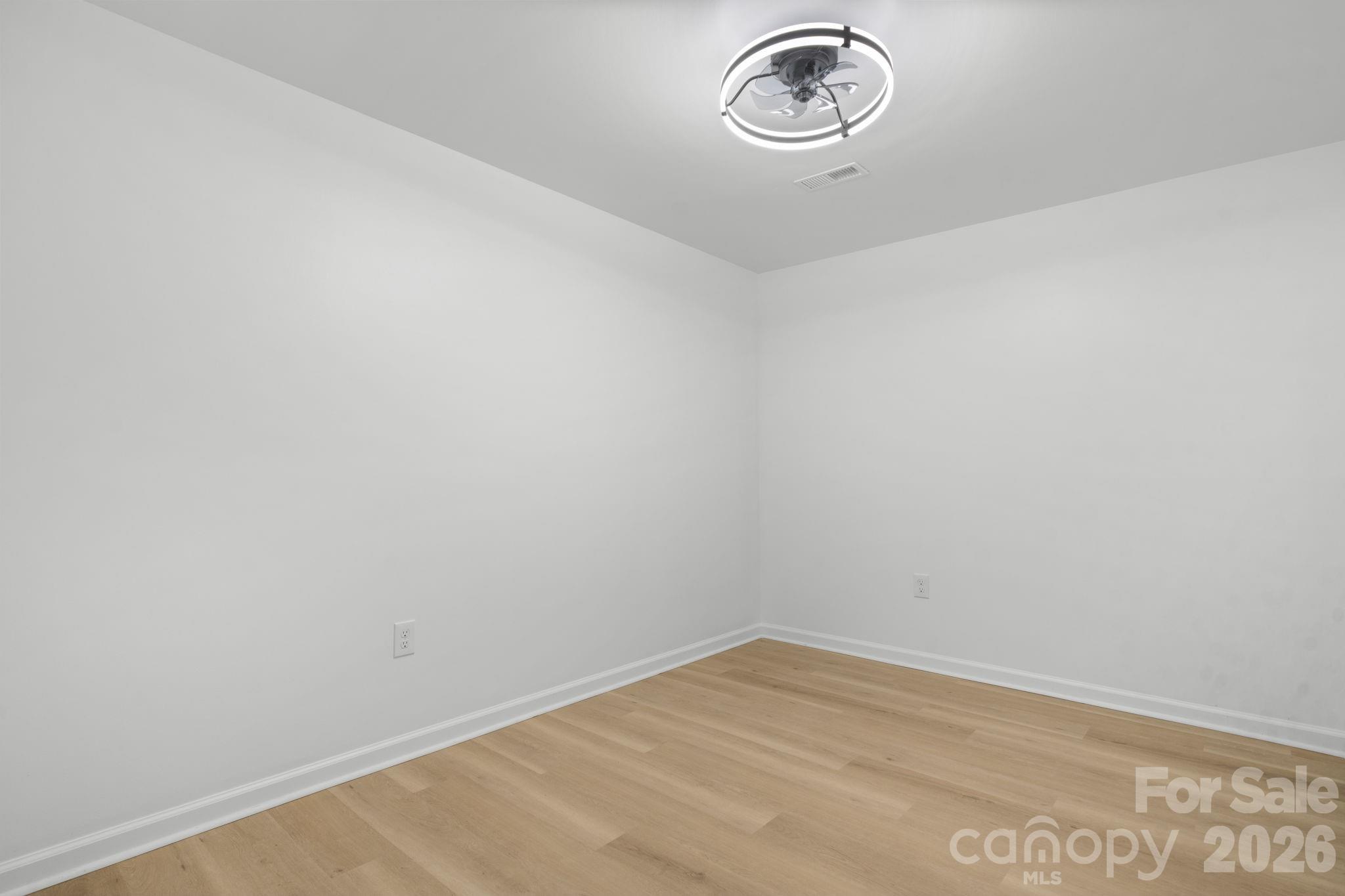 602 Sharon Drive — Statesville