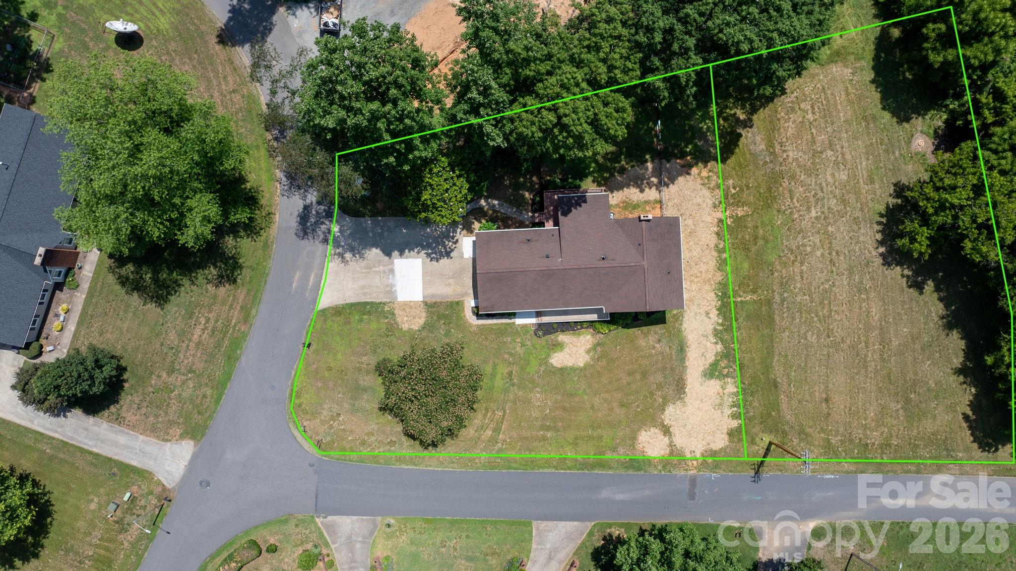 602 Sharon Drive — Statesville