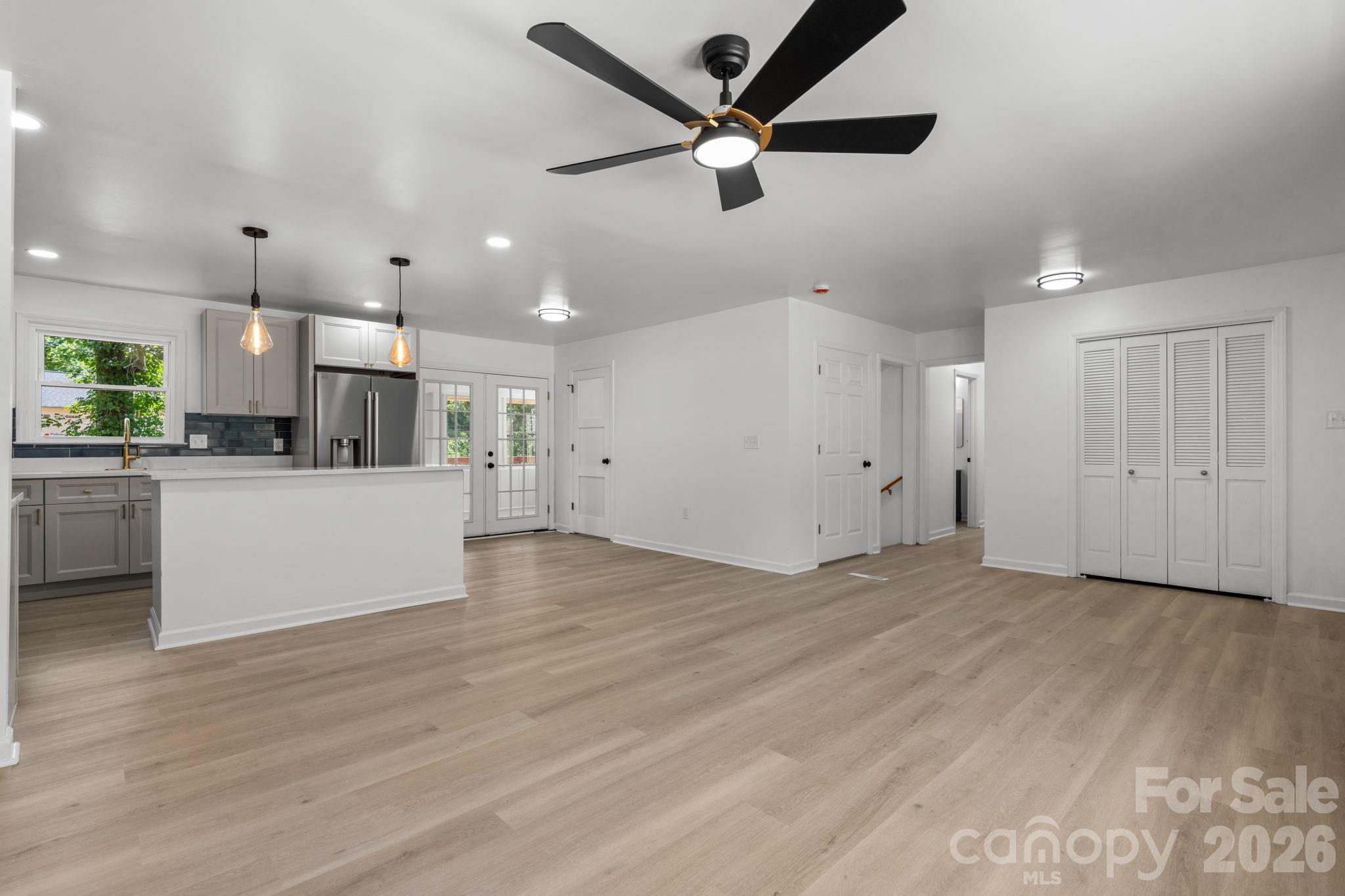 602 Sharon Drive — Statesville