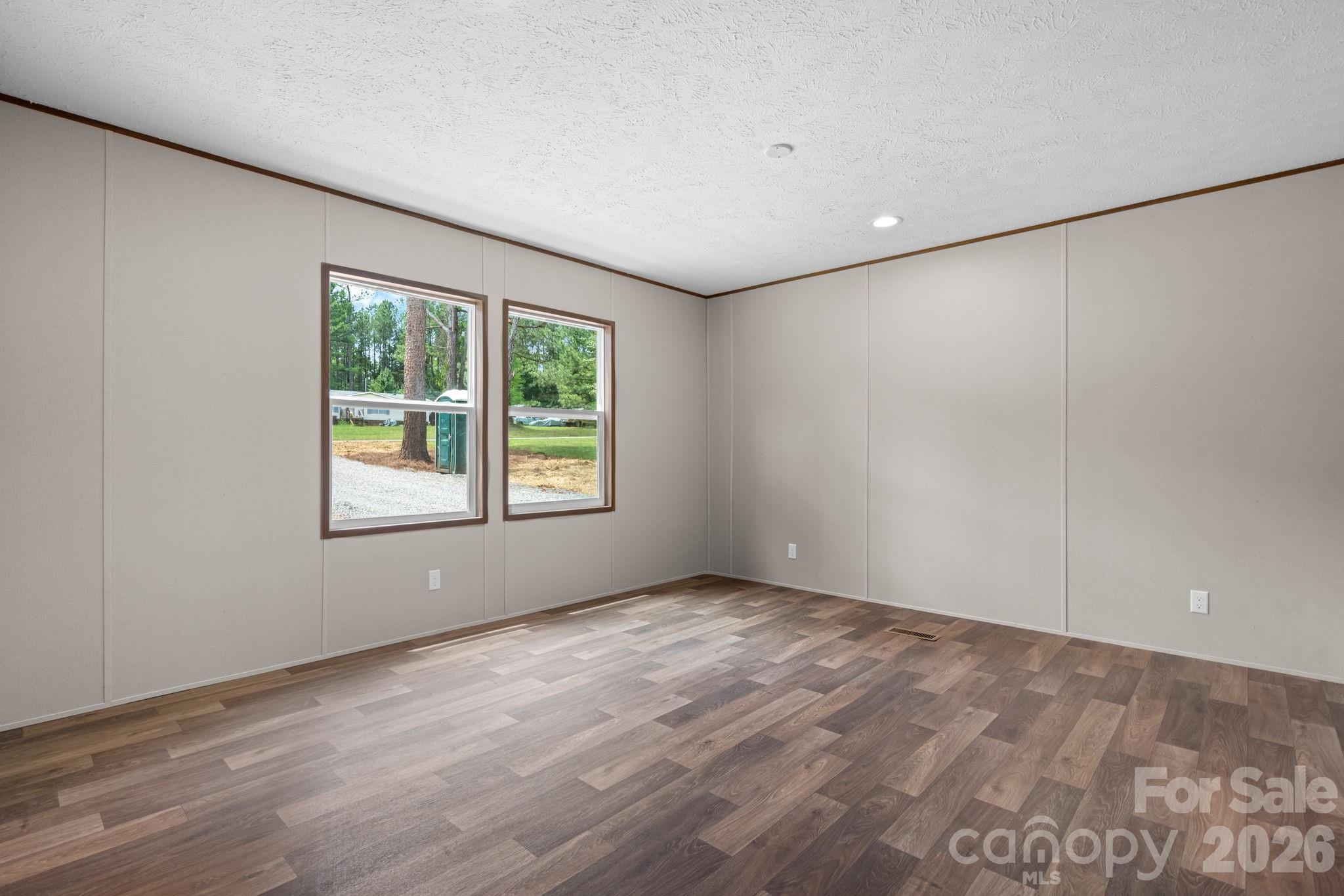 1331 Maiden Wood Circle — Maiden