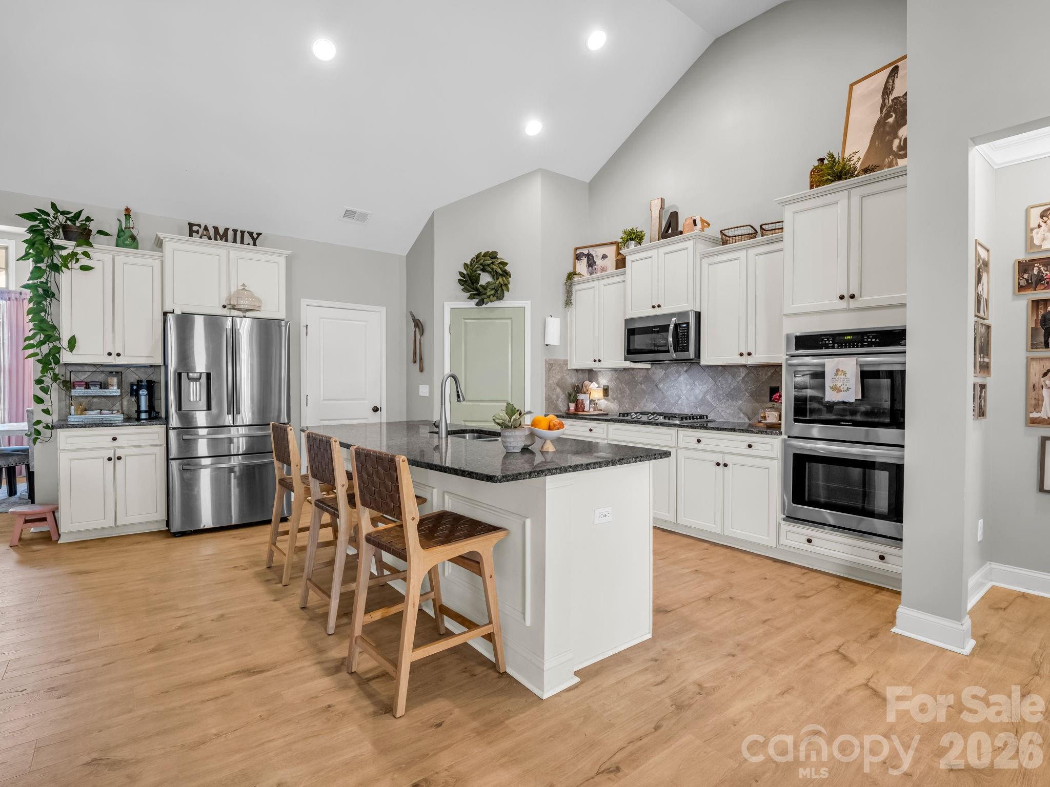 672 Ridgeville Crossing Drive — Inman