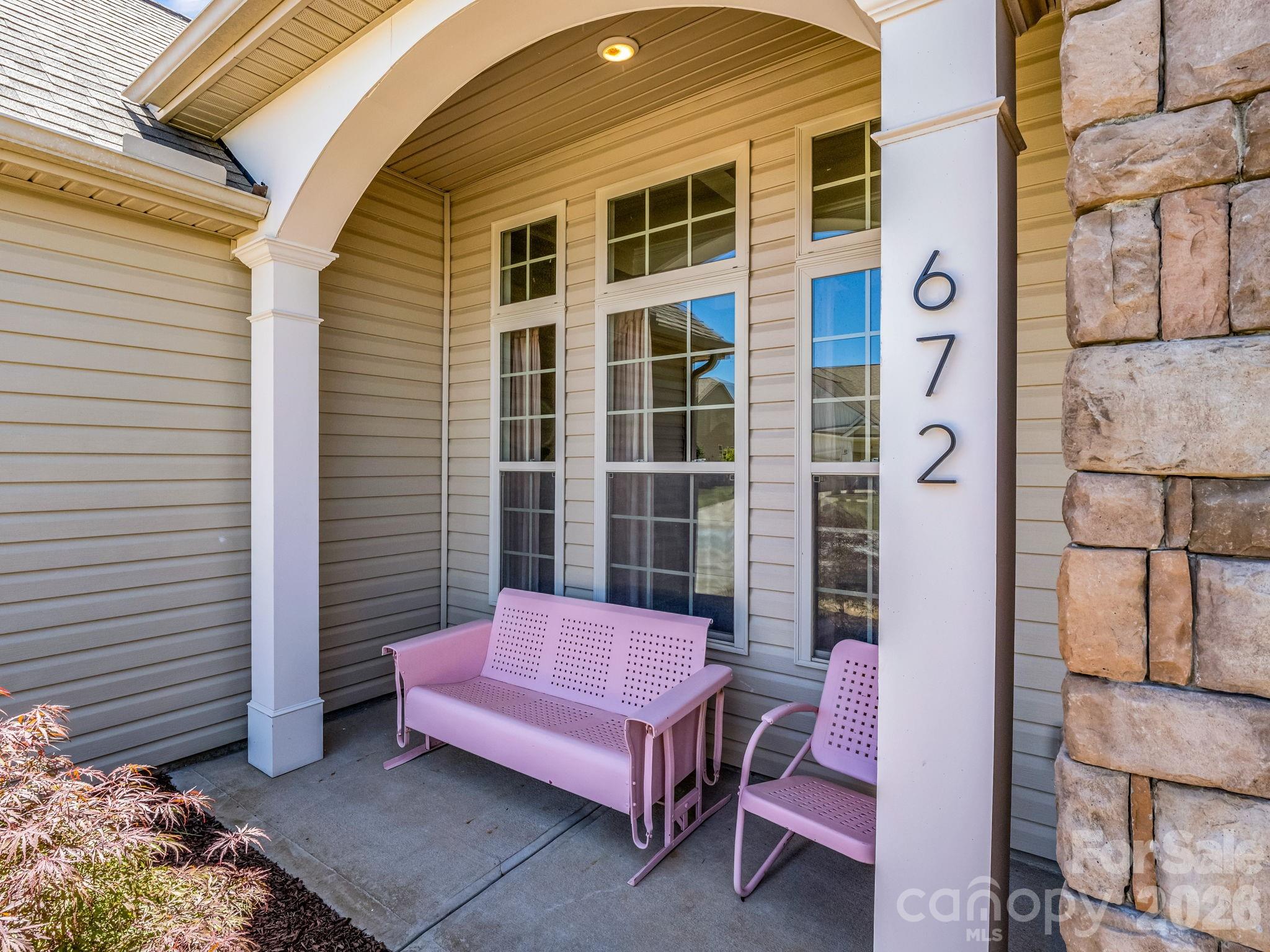 672 Ridgeville Crossing Drive — Inman