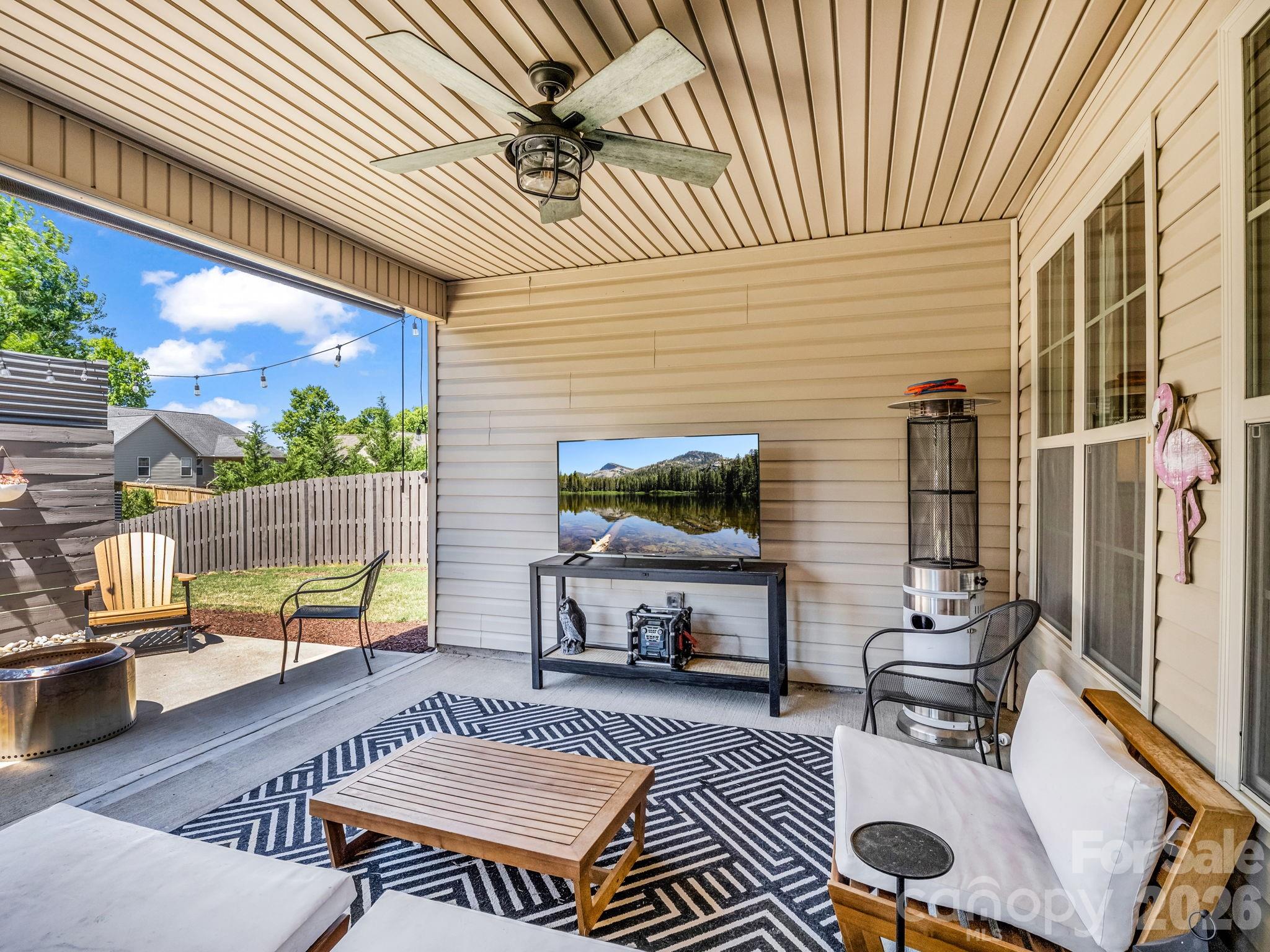 672 Ridgeville Crossing Drive — Inman