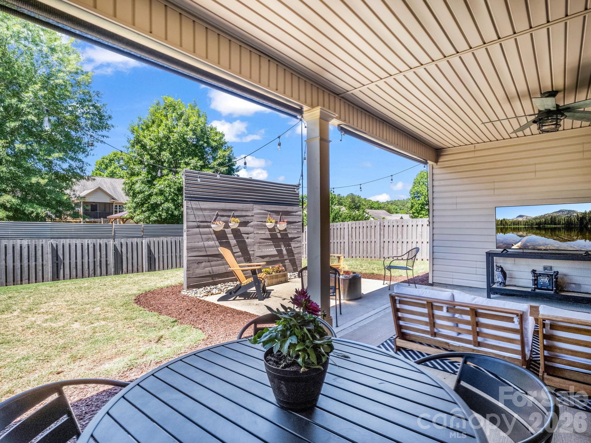 672 Ridgeville Crossing Drive — Inman