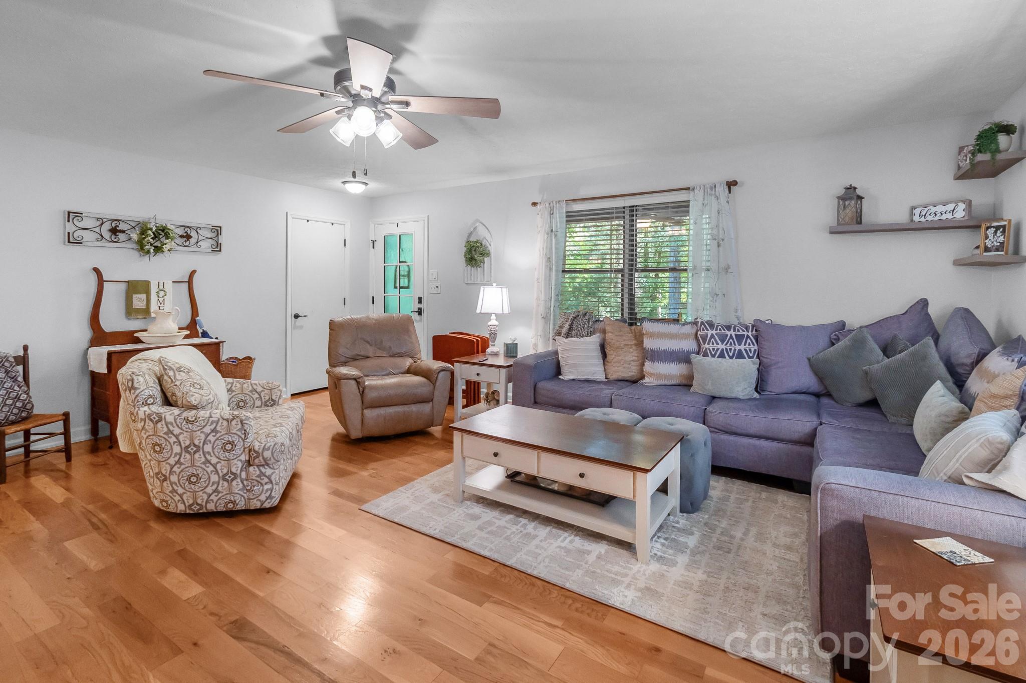 6806 Davis Road — Waxhaw
