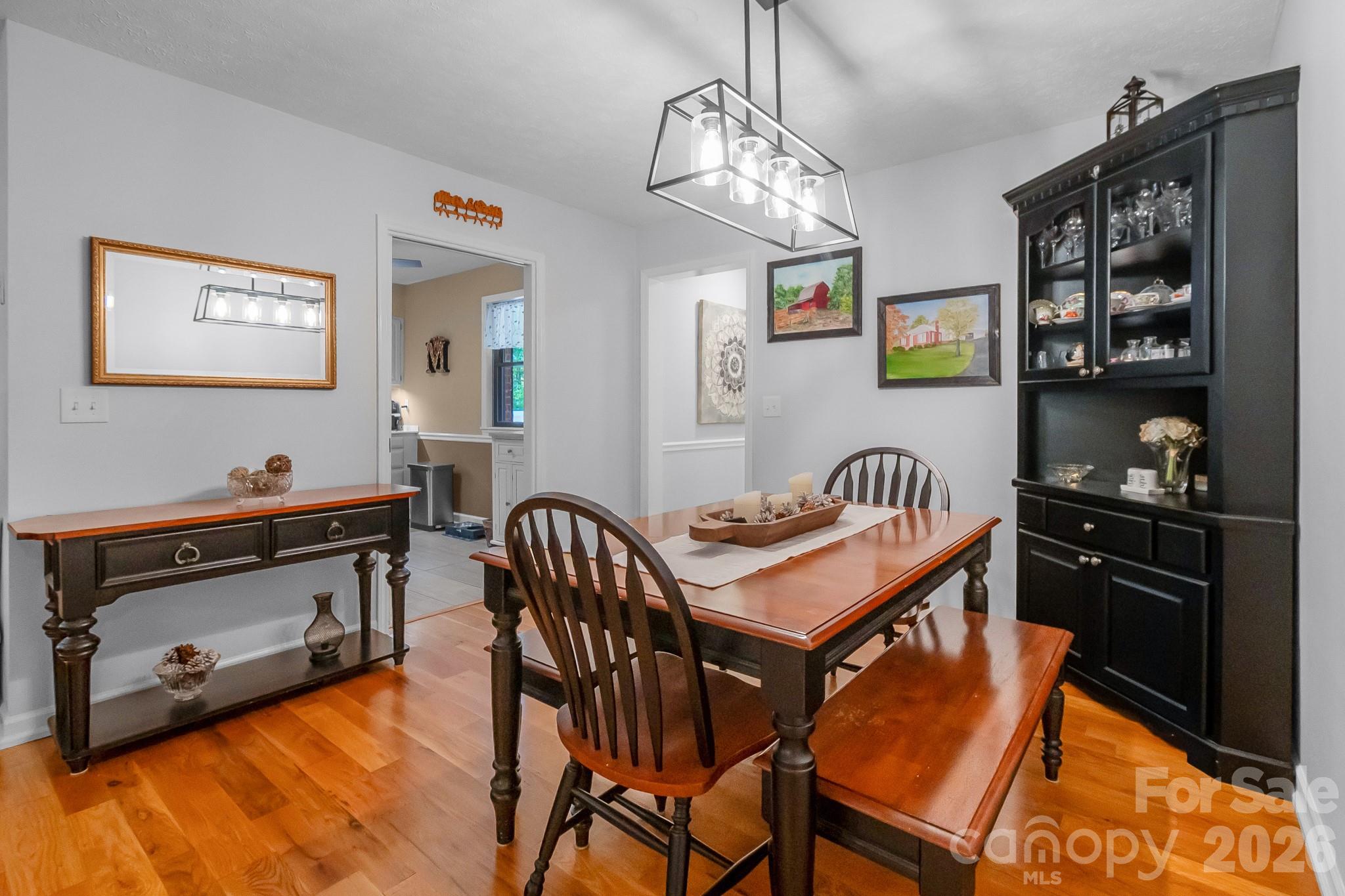 6806 Davis Road — Waxhaw