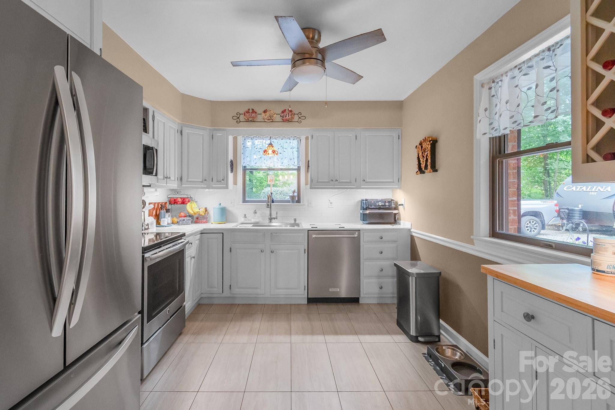 6806 Davis Road — Waxhaw