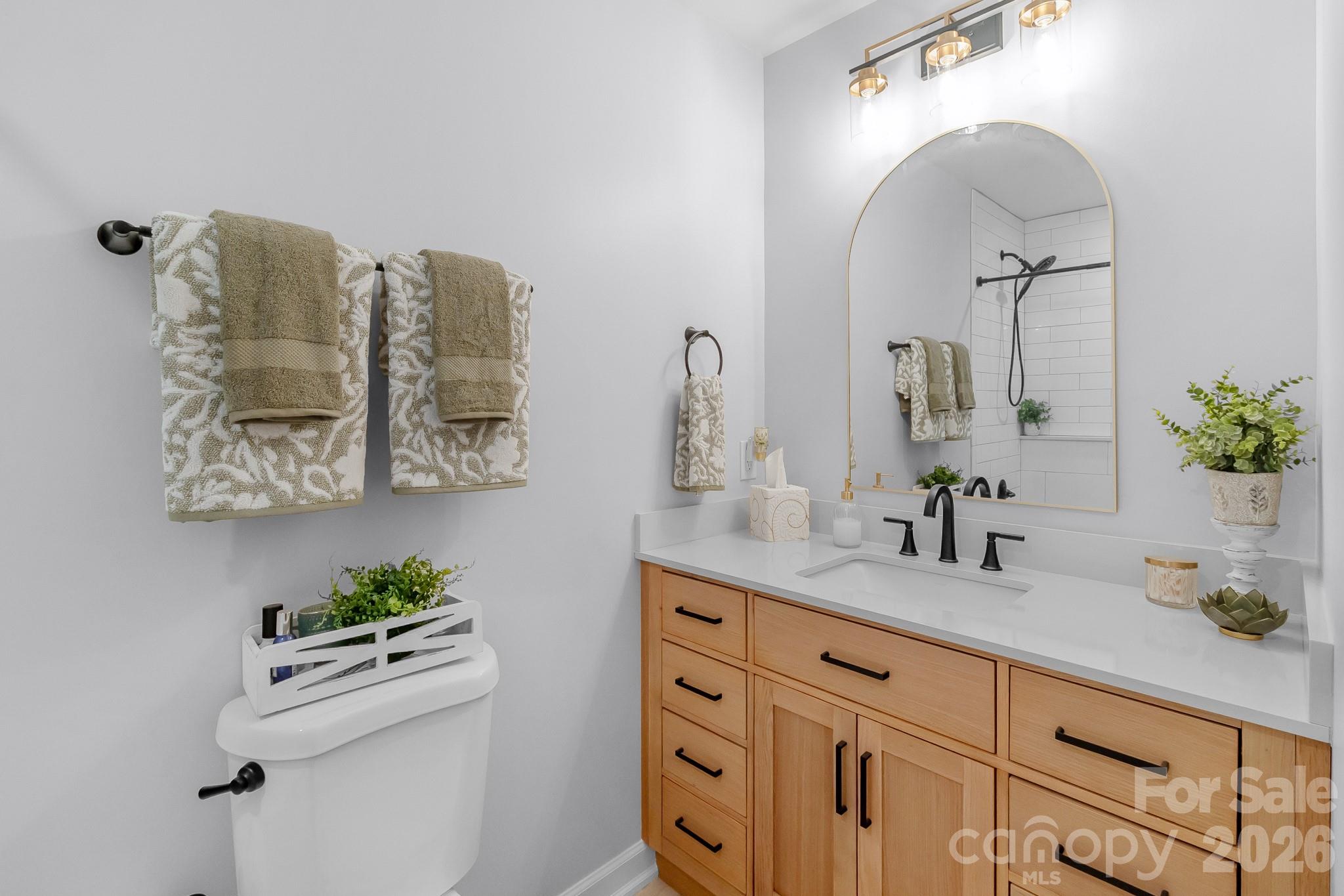 6806 Davis Road — Waxhaw