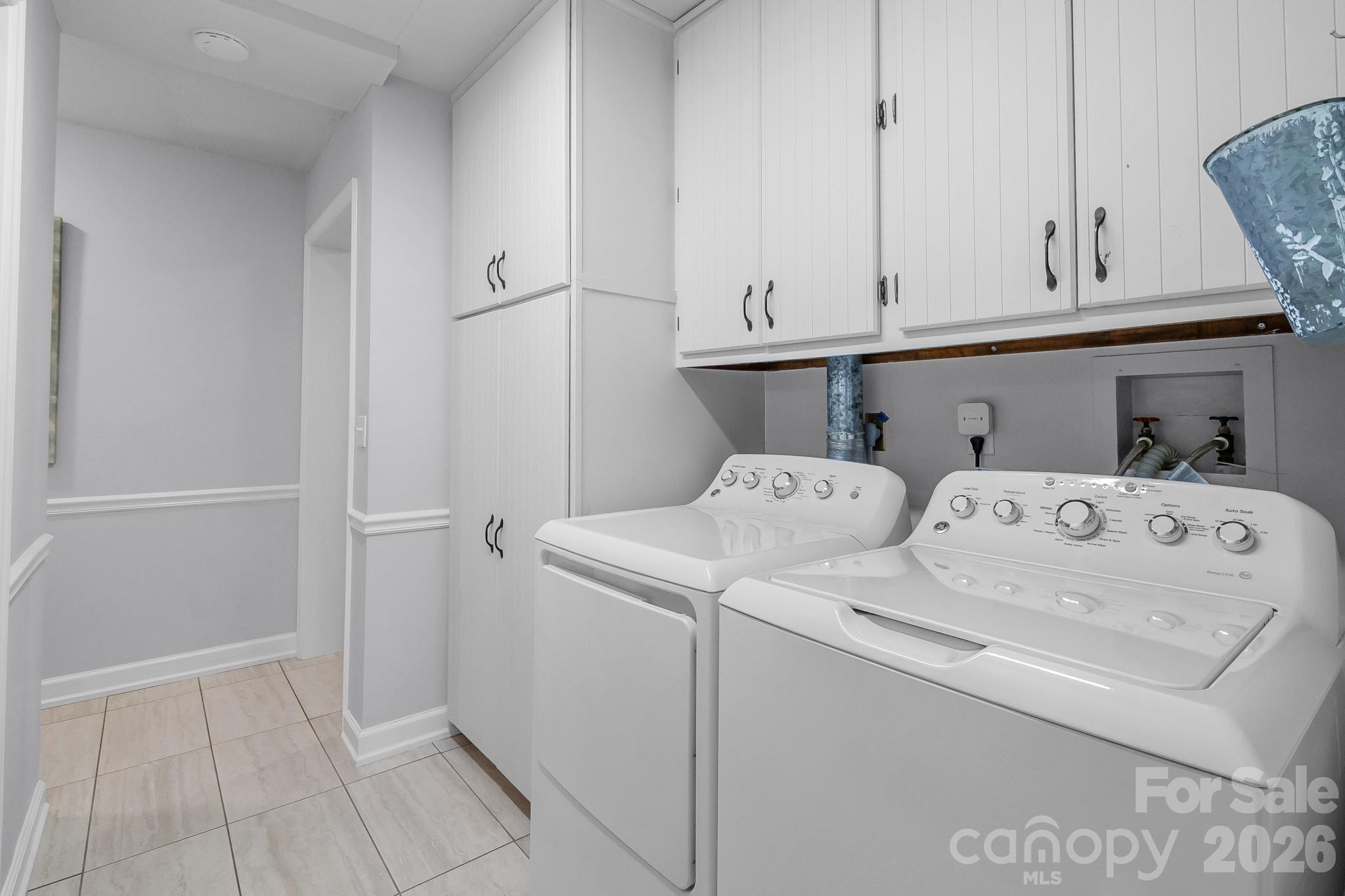 6806 Davis Road — Waxhaw