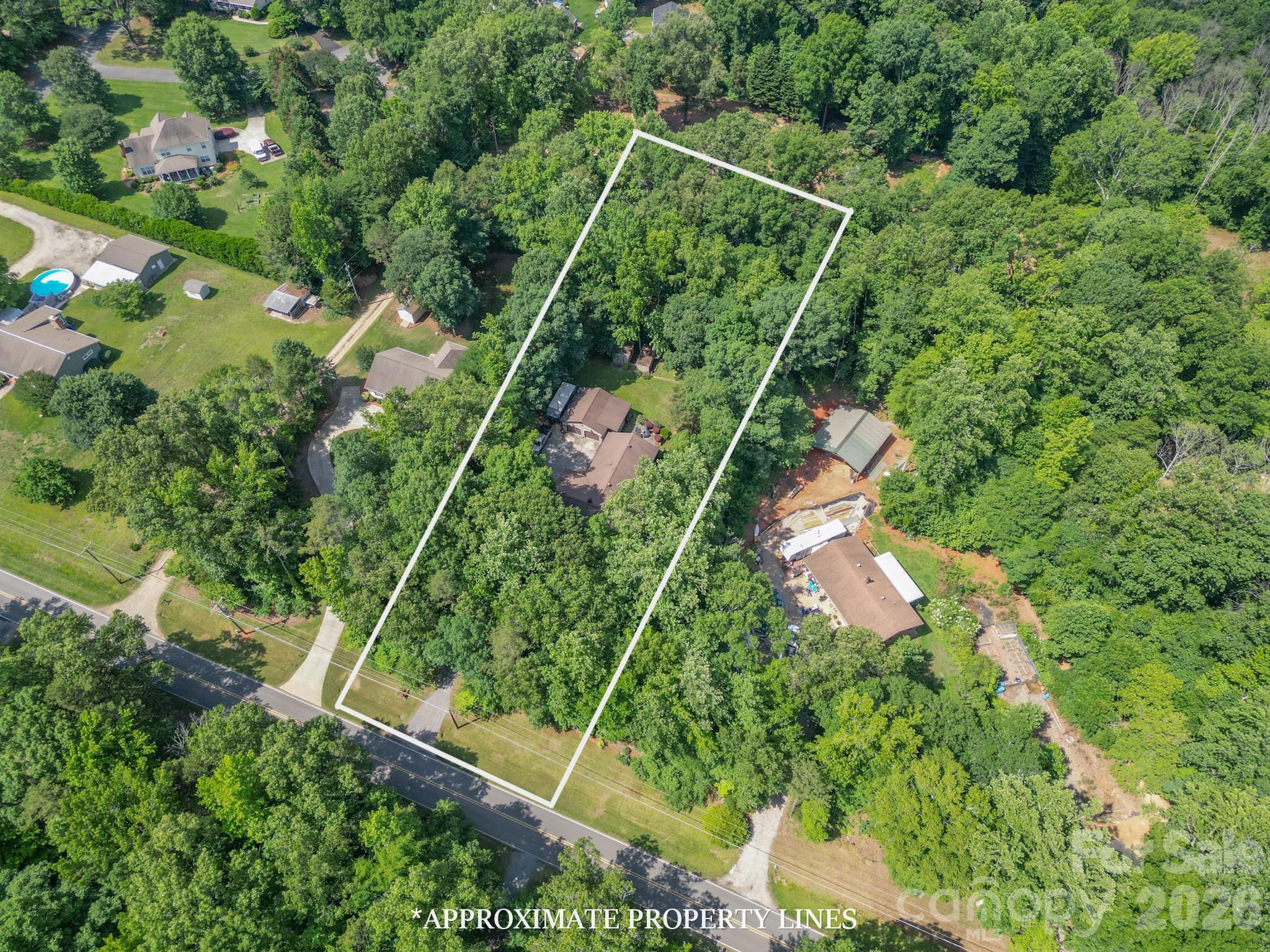 6806 Davis Road — Waxhaw