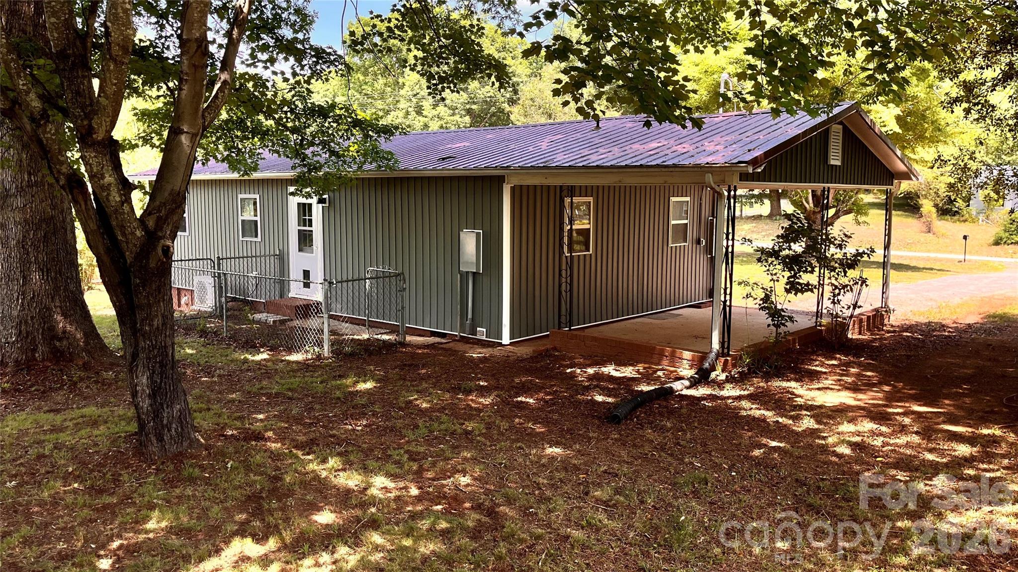 4009 Smokey Creek Road — Lenoir