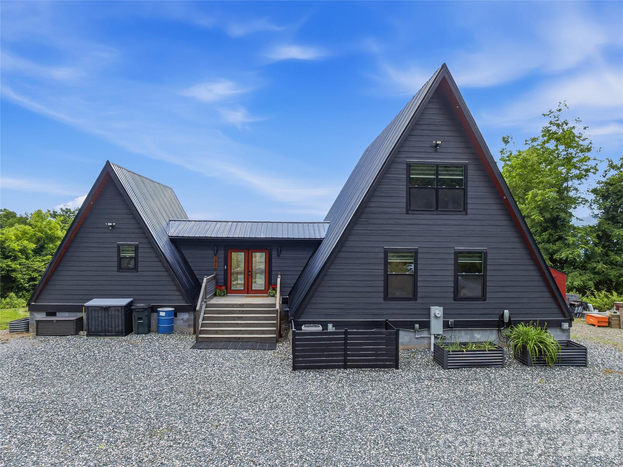 1877 Wilson Cove Road — Canton