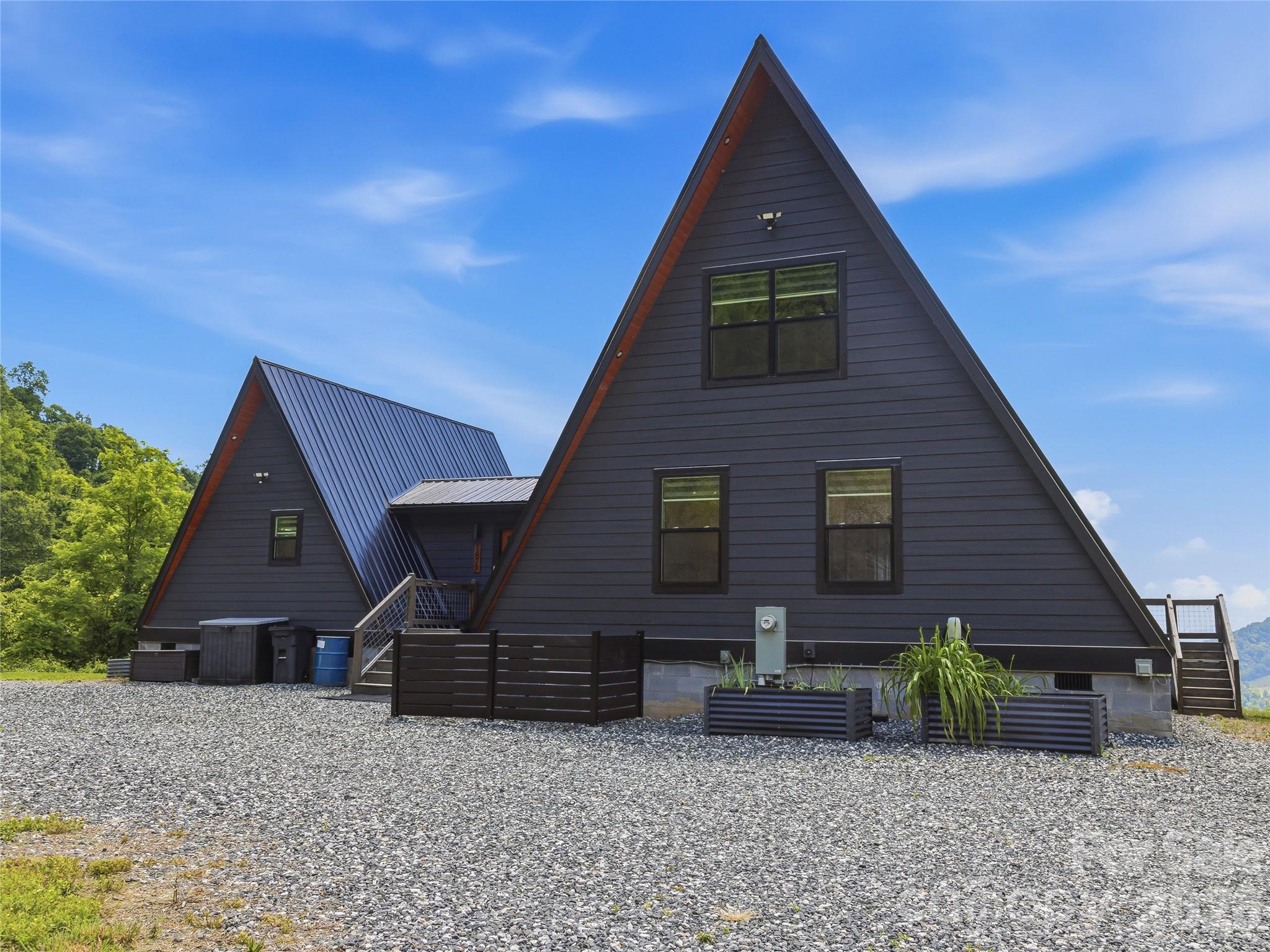 1877 Wilson Cove Road — Canton