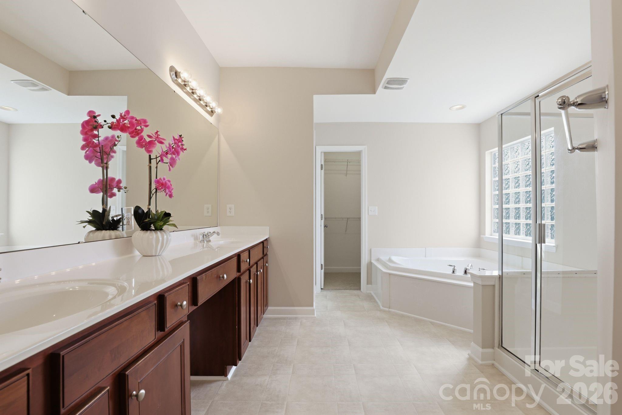 223 Pleasant Grove Lane — Mooresville