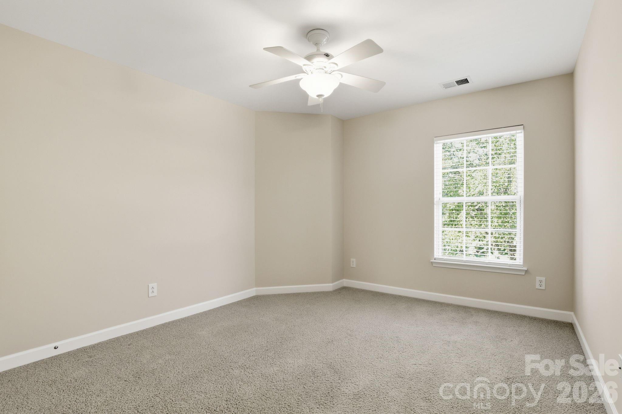 223 Pleasant Grove Lane — Mooresville