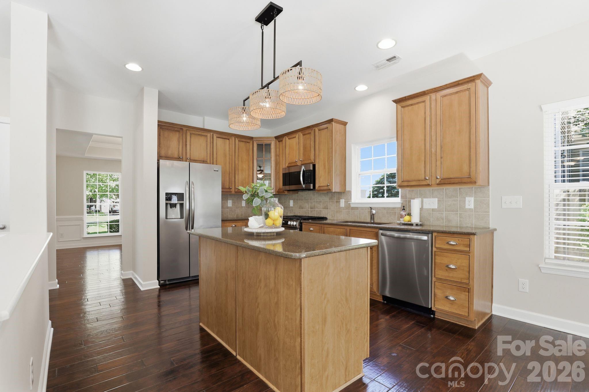 223 Pleasant Grove Lane — Mooresville